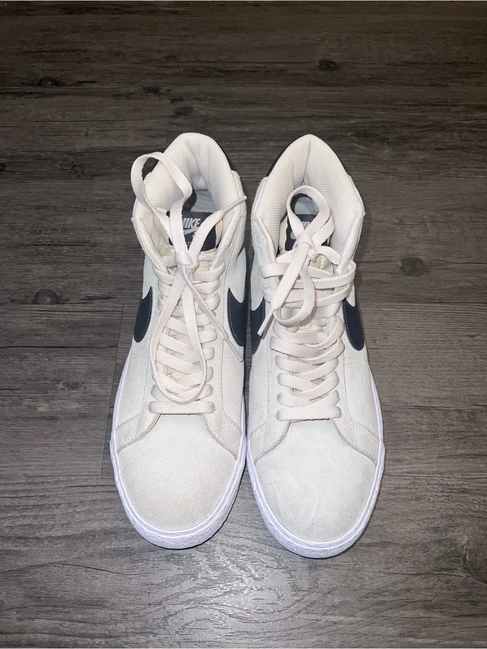Nike Men’s 9 SB Mid Skate Skater Cream Wash High-Top Sneakers Shoes Black Swoosh